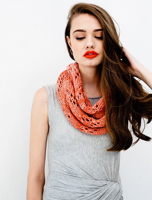 CB002 - Nancy Cowl