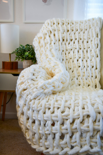 Chunky Tunisian Lapghan
