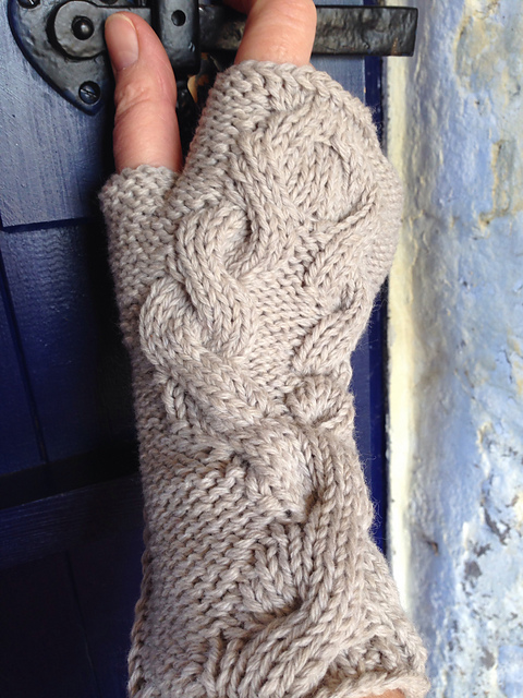 Twisted Hazel Wristwarmers