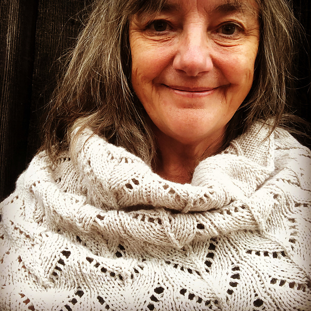 Cardium Shawl