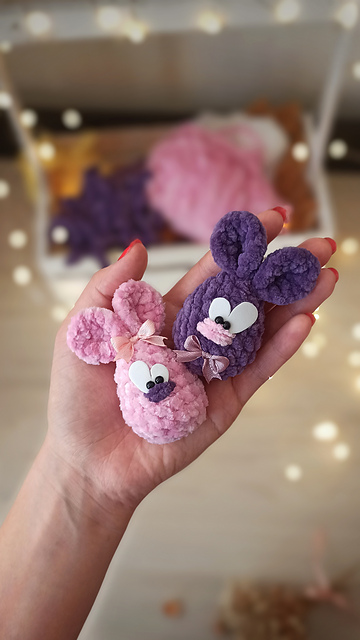 Mr & Mrs Bunny Eggs