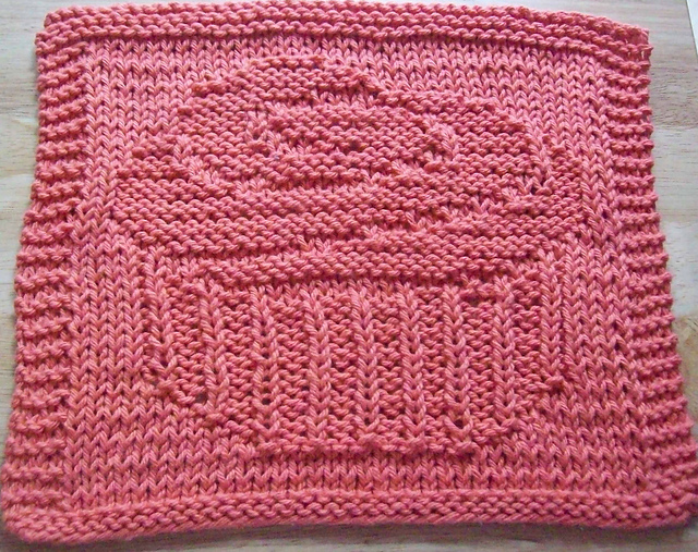 Frosted Cupcake Dishcloth 