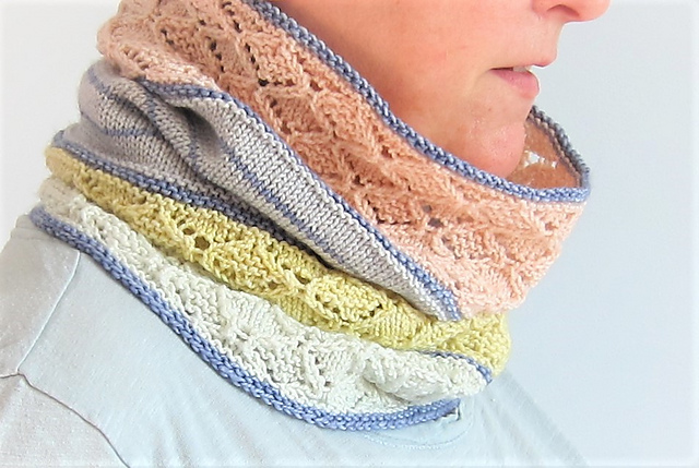 Peachy Perfect Cowl