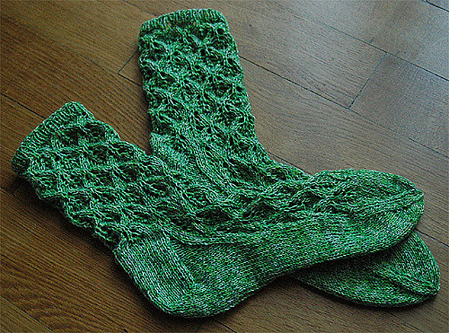 Fern Pattern Socks