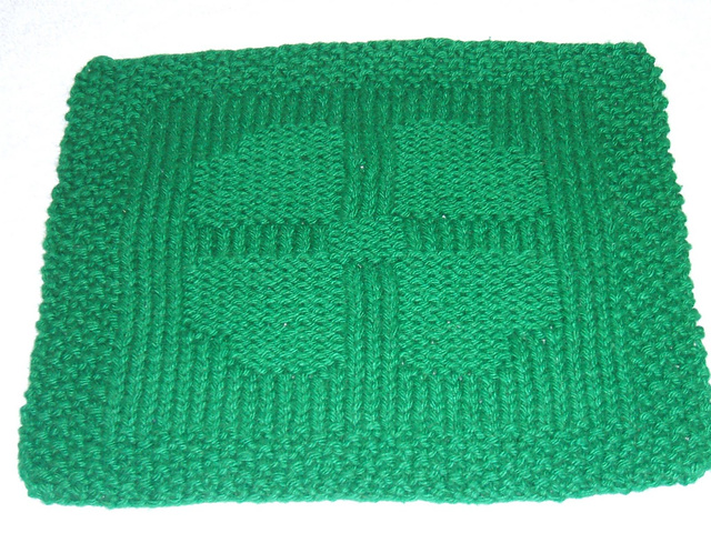 Reversible 4 Leaf Clover (Heart) Dishcloth