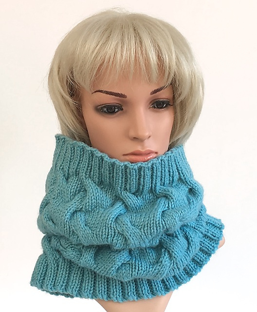 Eirene Cowl