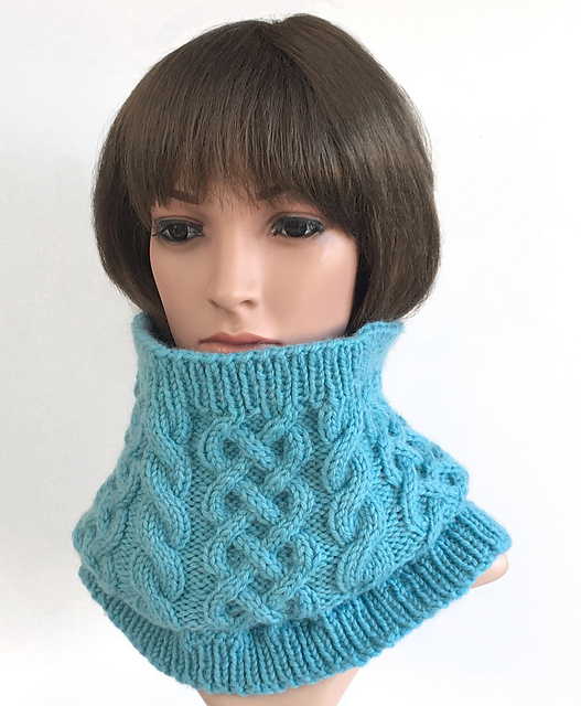 The Road Less Travelled Cowl