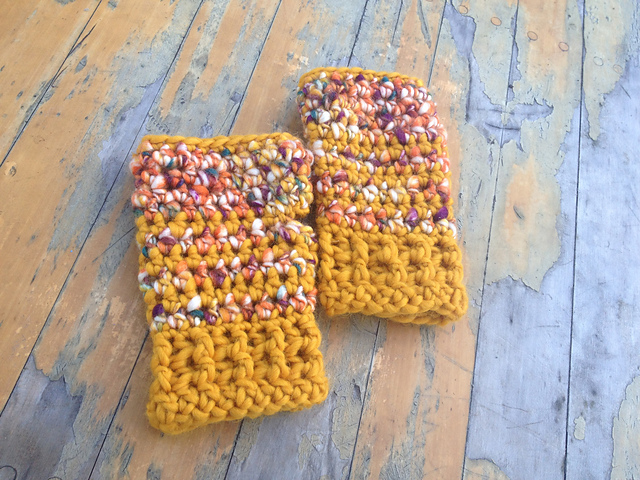 Nubbly Striped Handwarmers