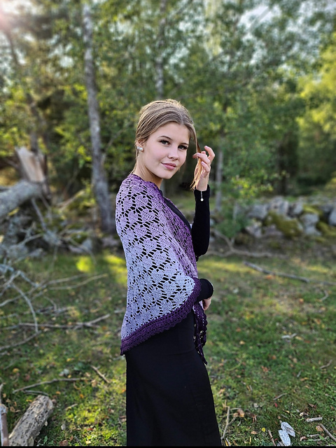 Sweet valentine shawl