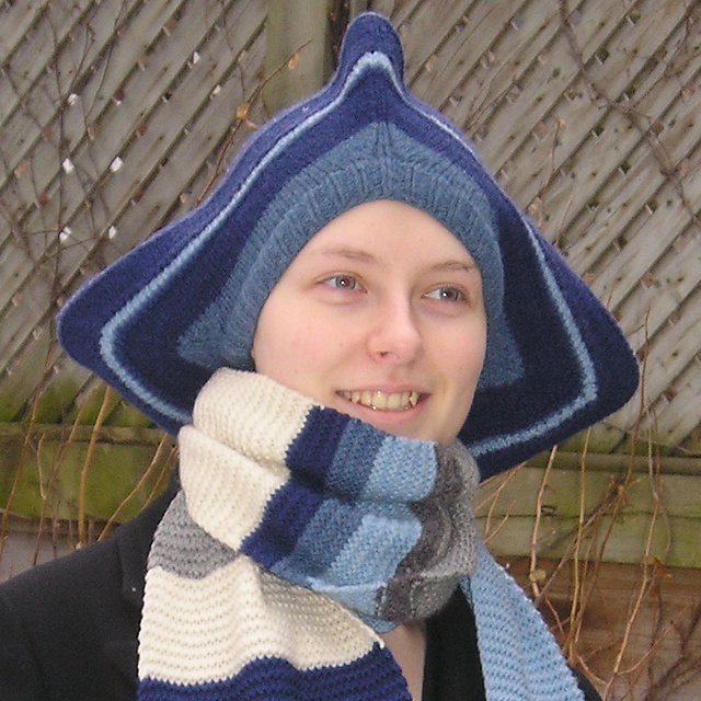 Log Cabin Beret and Scarf