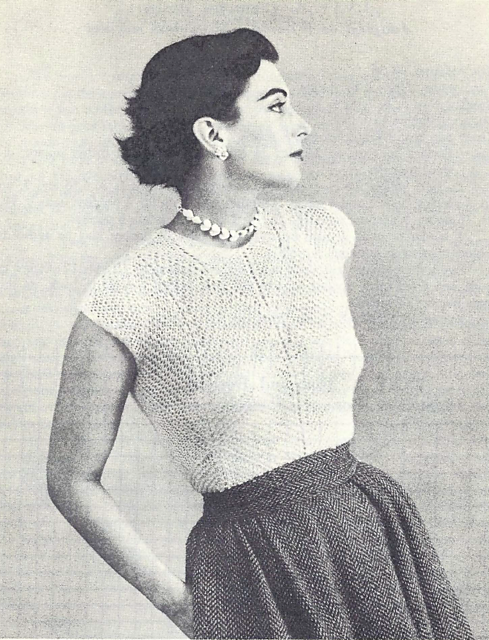Diamond Design: Woman's Sleeveless Sweater