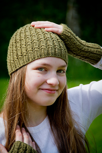 Cascades Cabled Beanie