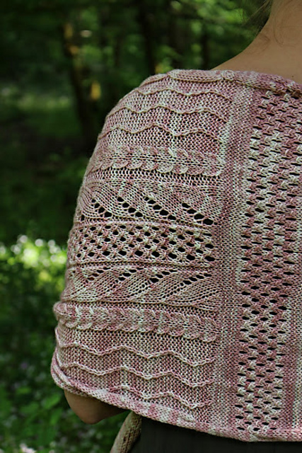 The Palouse Dogwood Wrap