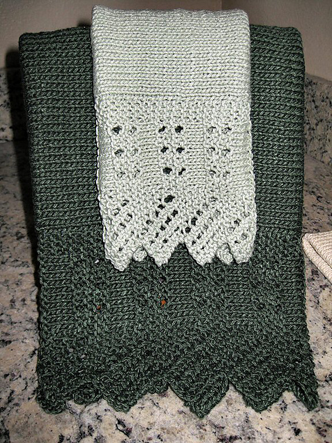 Lacey Hand Towel