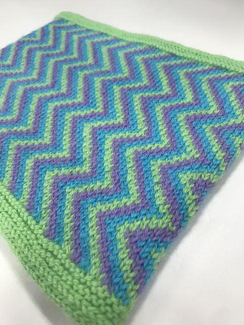 Ziggety Zag Cowl