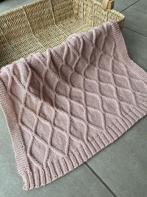 Diamond Wave Blanket