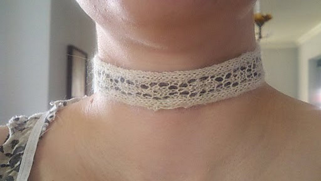 Diamond Lace Choker
