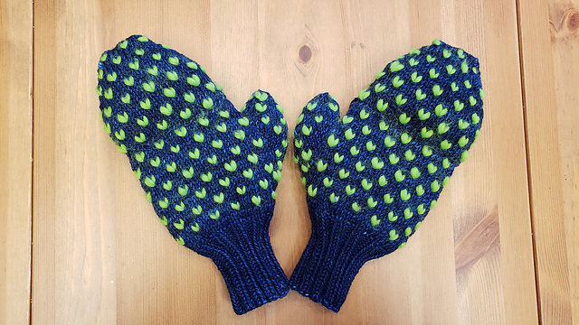 Thrummed Convertible Mittens