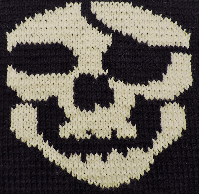 GAL 12: Pirates
