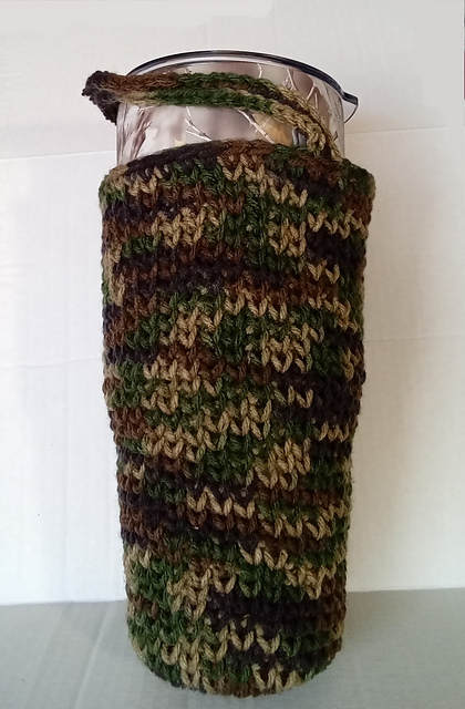 64 oz. Curved Tumbler Carrier