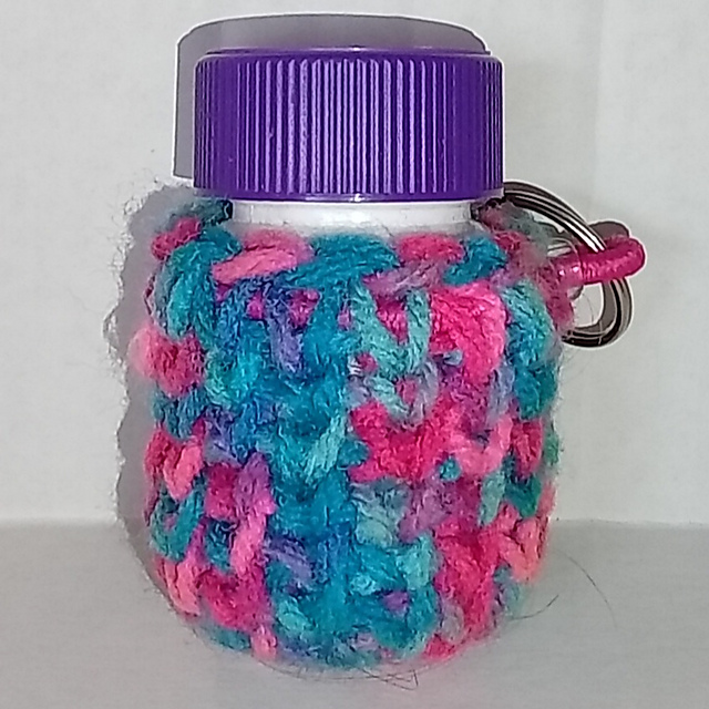 Keyring Travel Pill Bottle Holder