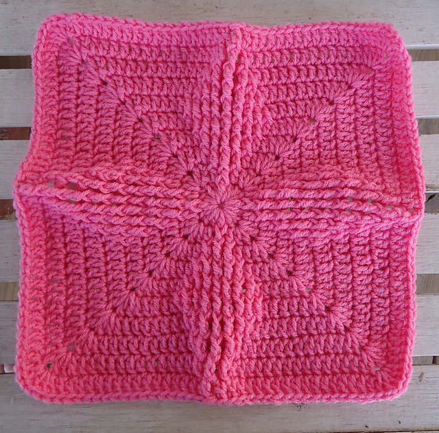 Diamond Petals 12" Square