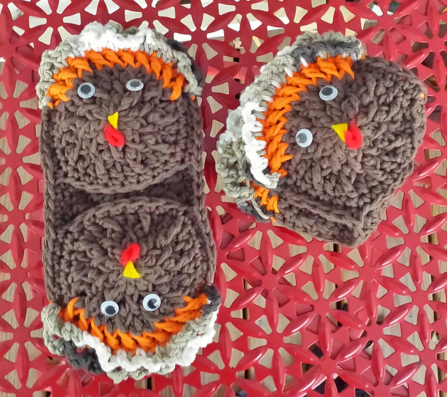 Double Gobble Microwave Mitts