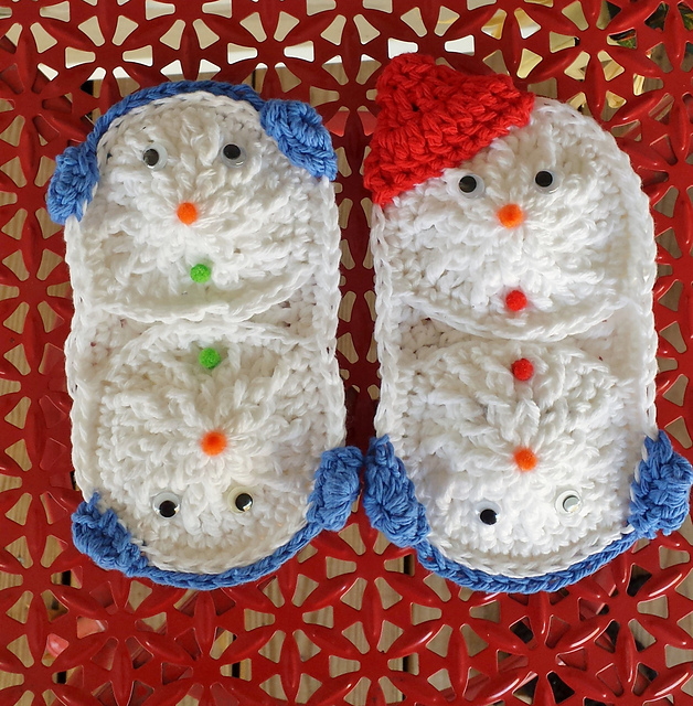 Snowball Microwave Mitts