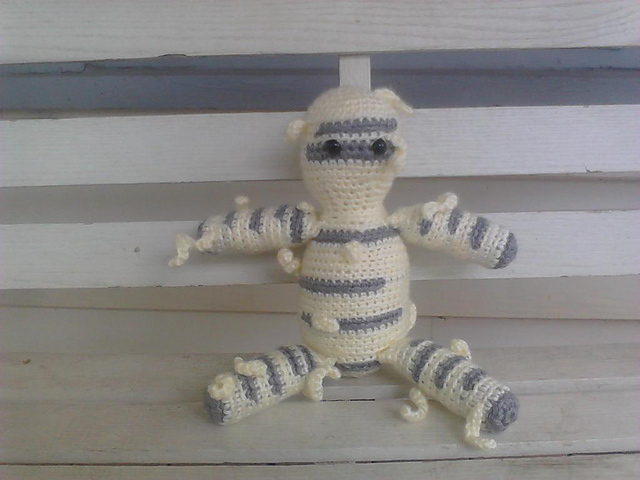 Amigurumi Mummy