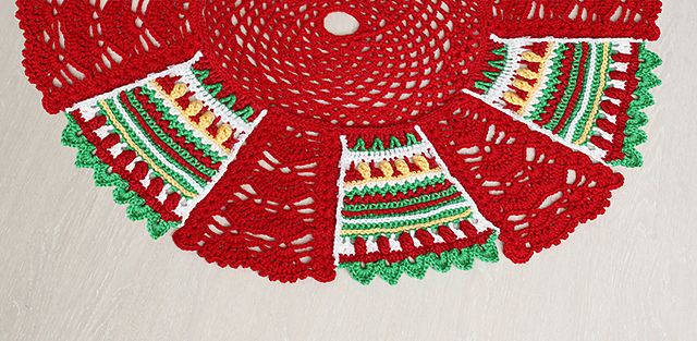 Christmas Tree Skirt