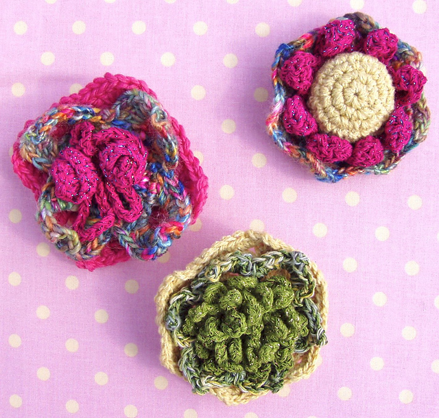 Rosettes a Trois