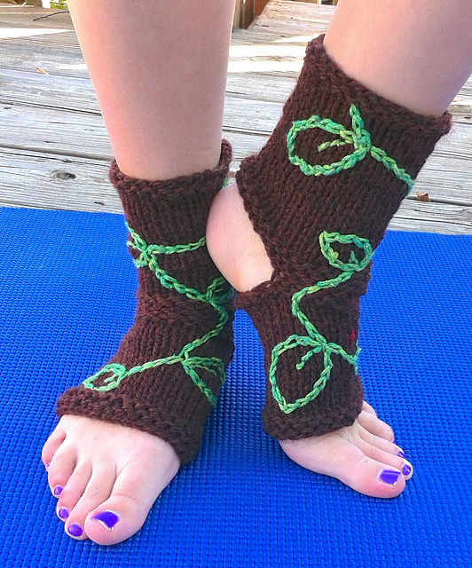 Di-Vine Yoga Socks