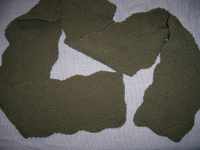 Carolus Rib Entrelac Scarf