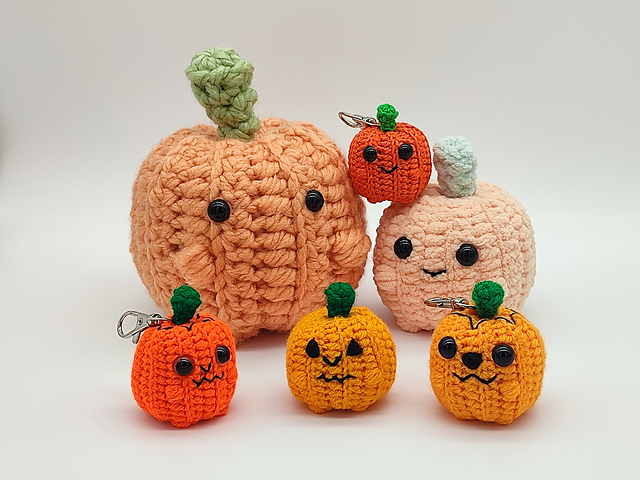 Mini Halloween Pumpkin