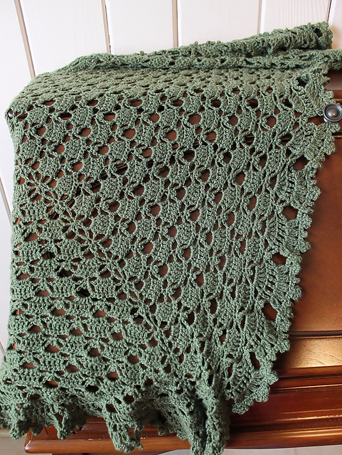Trumpet Vine Shawl