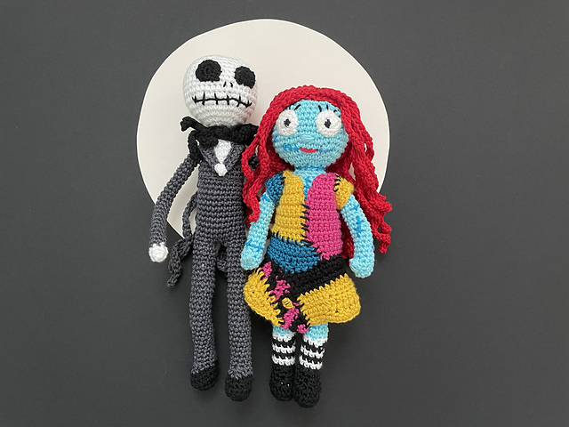 Skeleton and zombie