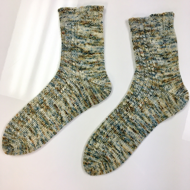 Snowy Cabin Socks