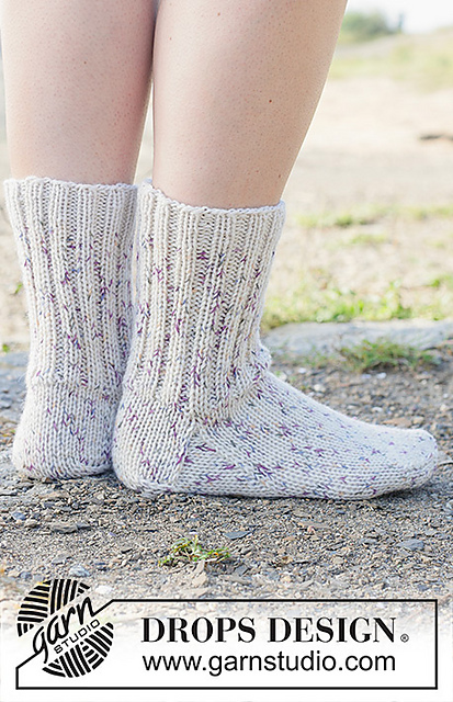 253-43 Pastel Party Socks
