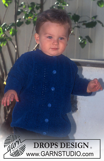 b6-8 Cardigan with / without shaped armholes