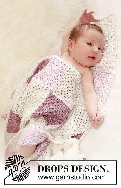 B21-27 Wrap With Love