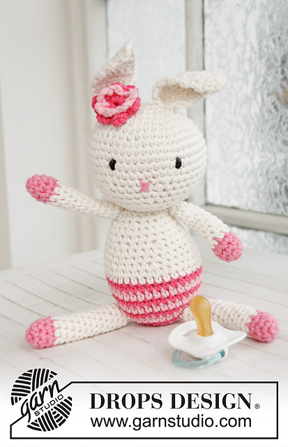 B21-42 Miss Mew