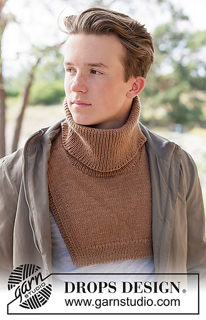 260-26 Creme Caramel Neck Warmer