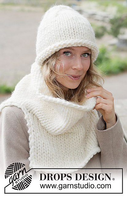 261-49 Frosty Hug Neck Warmer