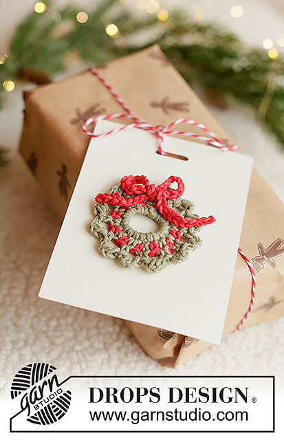 0-1673 Mini Christmas Wreath