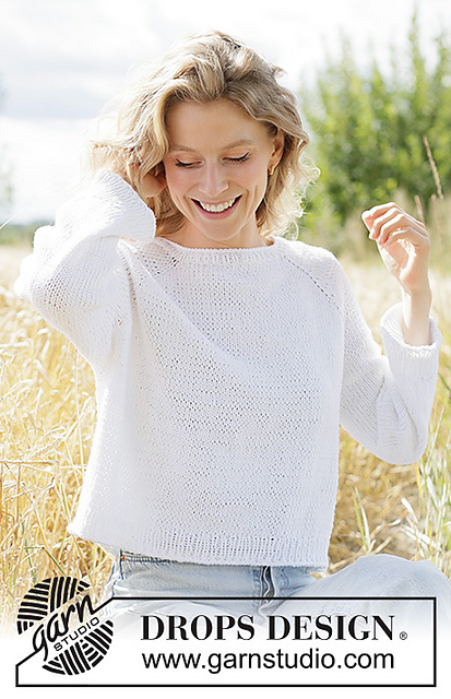 267-25 Summer Living Sweater