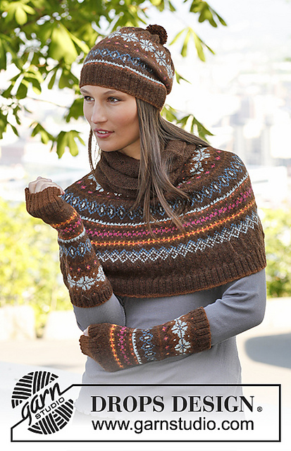 143-28a Autumn Aurora - Poncho and hat