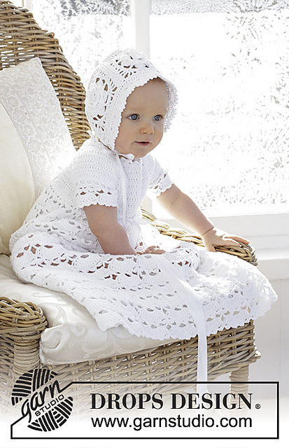 b29-3 a So Charming Dress