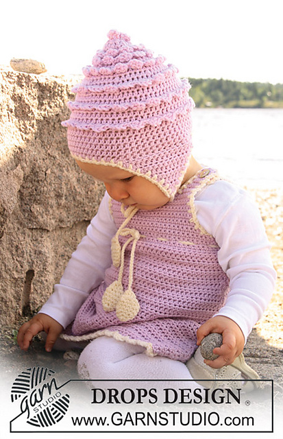 b20-20 Sweet Little Cupcake dress