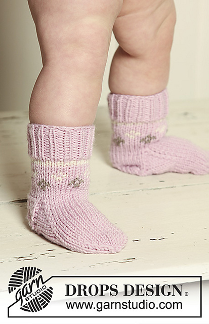 b19-30 Strawberry Cheeks' Socks