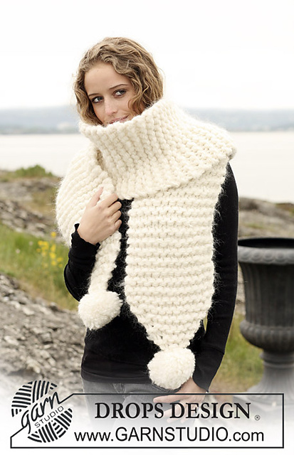 109-15 Scarf in garter st with pompoms